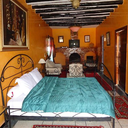 Hotel Riad L' Arganier D' Or Ait el Rhazi Bagian luar foto