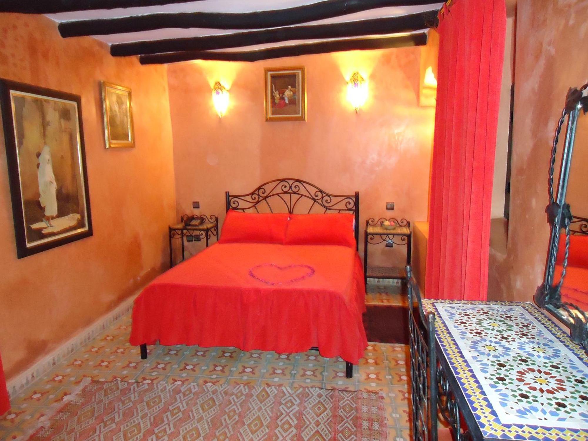 Hotel Riad L' Arganier D' Or Ait el Rhazi Bagian luar foto