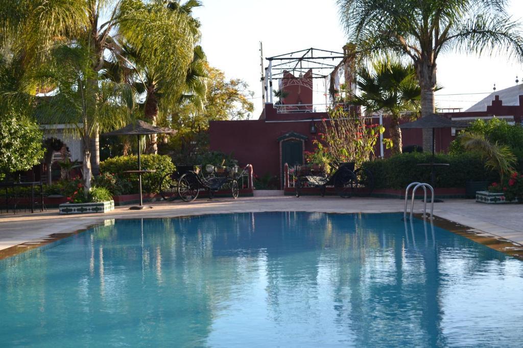 Hotel Riad L' Arganier D' Or Ait el Rhazi Bagian luar foto